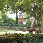 The Guardians Cottage, Chateau Mas De Pradie Foissac