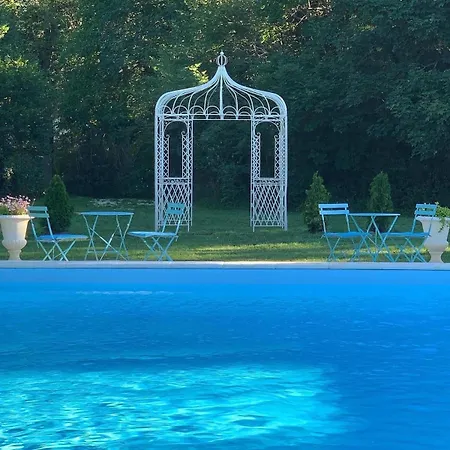 The Guardians Cottage, Chateau Mas De Pradie Foissac (Aveyron)